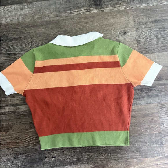 Dolls Kill Sugar Thrillz 70’s Inspired Cropped Polo Shirt Extra Small XS - Picture 3 of 3